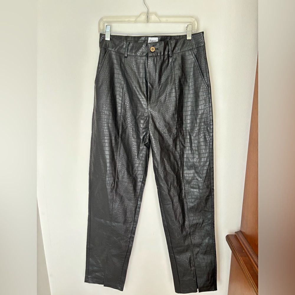 Princess Polly Black Faux Leather Embossed Pants Slit Size 12
